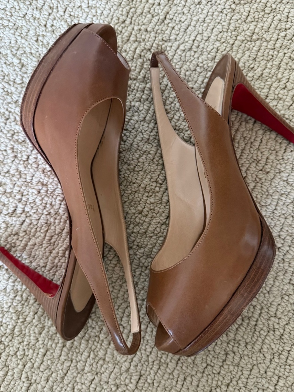Christian Louboutin sling back heels - Picture 2 of 7